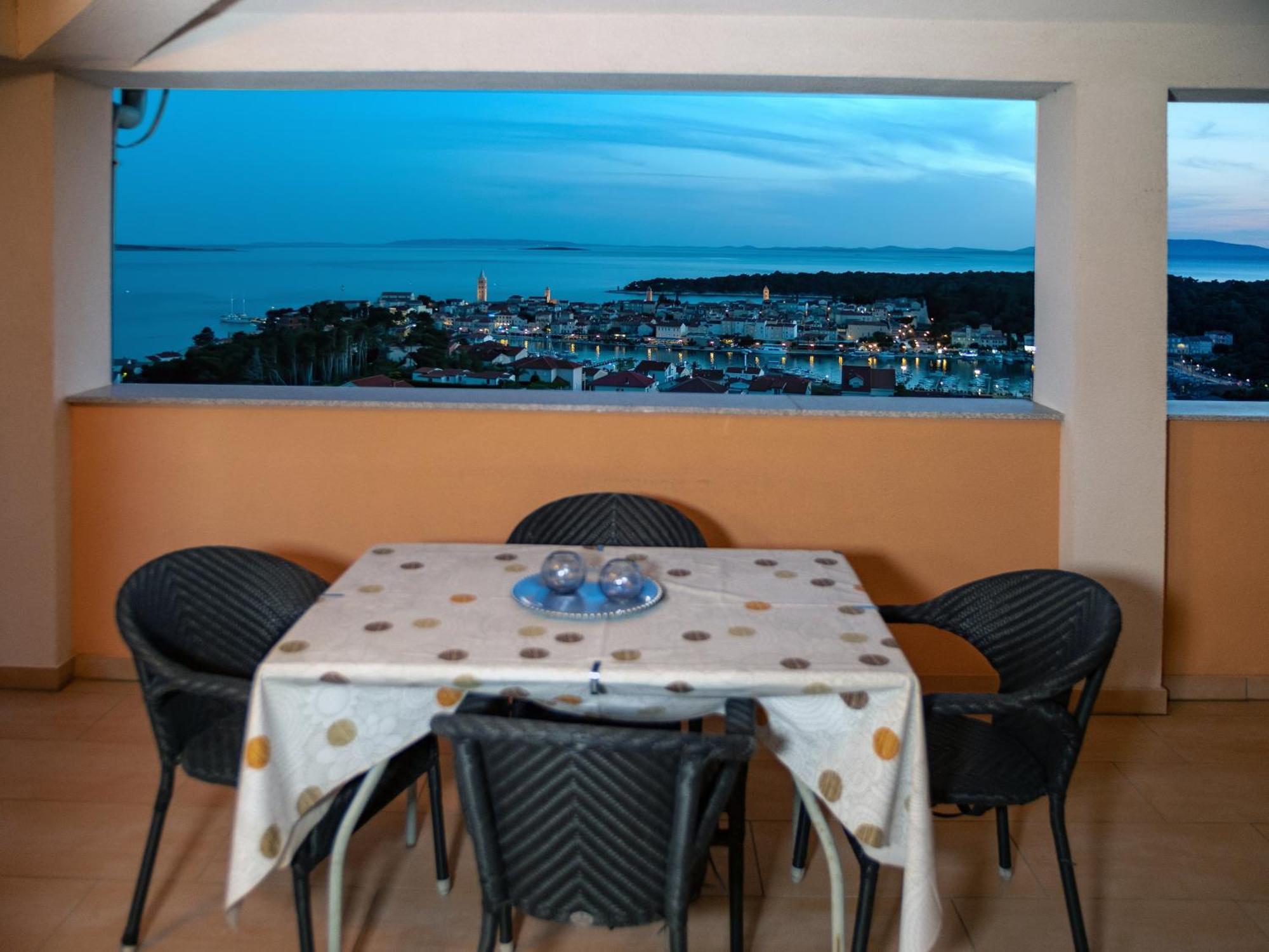 شقة Panoramic View Palit المظهر الخارجي الصورة