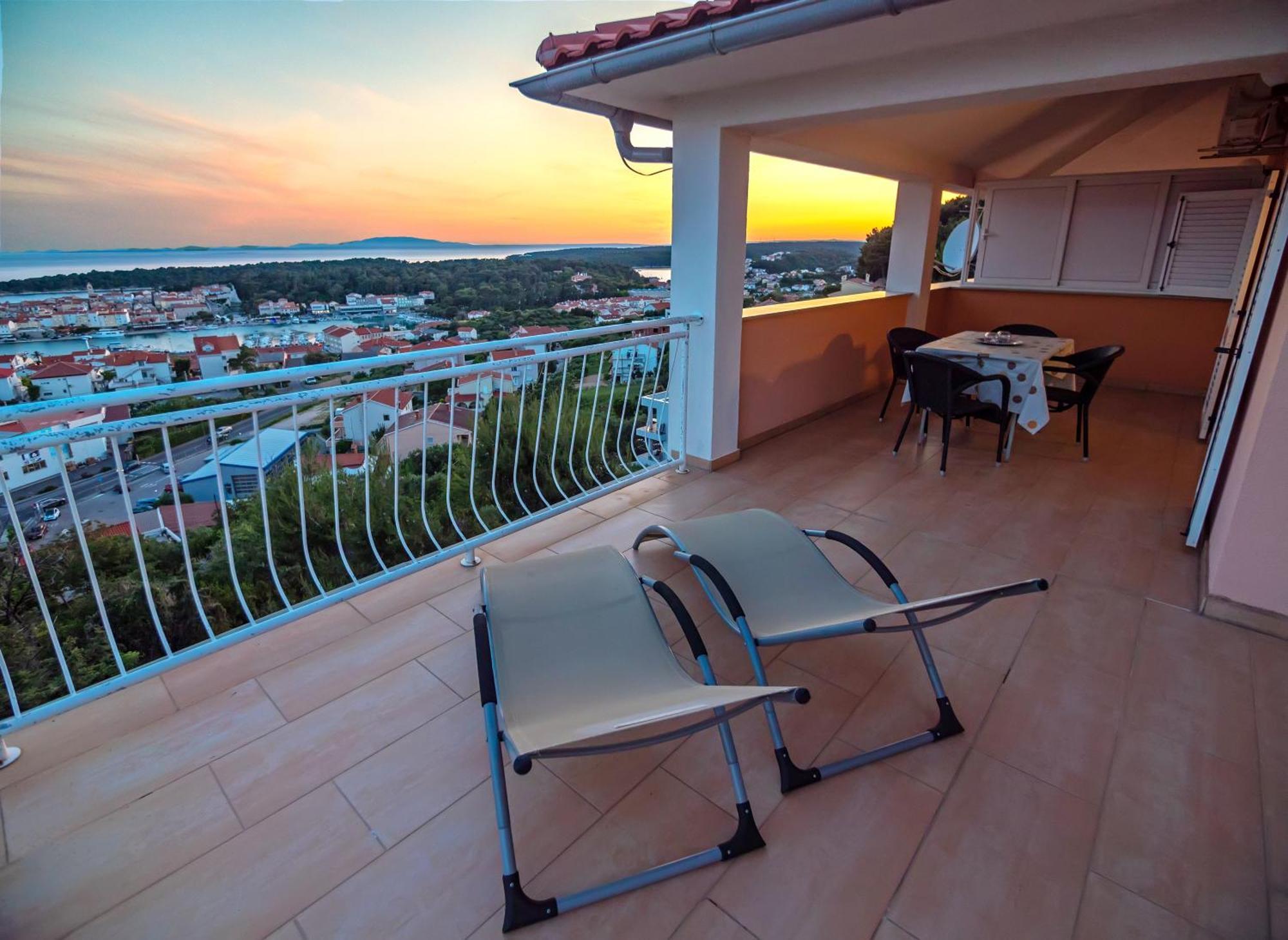 شقة Panoramic View Palit المظهر الخارجي الصورة